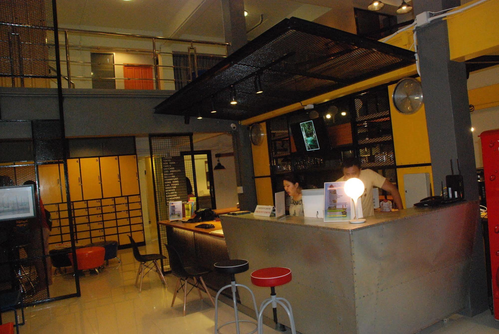Oyes Hostel Krabi town Exterior foto